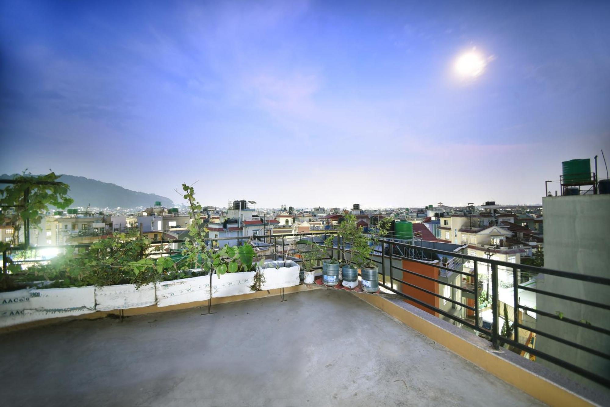 Mums Homestay & Studio Apartments Kathmandu Exterior foto